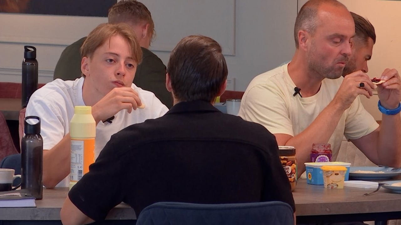 De Bondgenoten - Season 2 Episode 217 : Episode 217