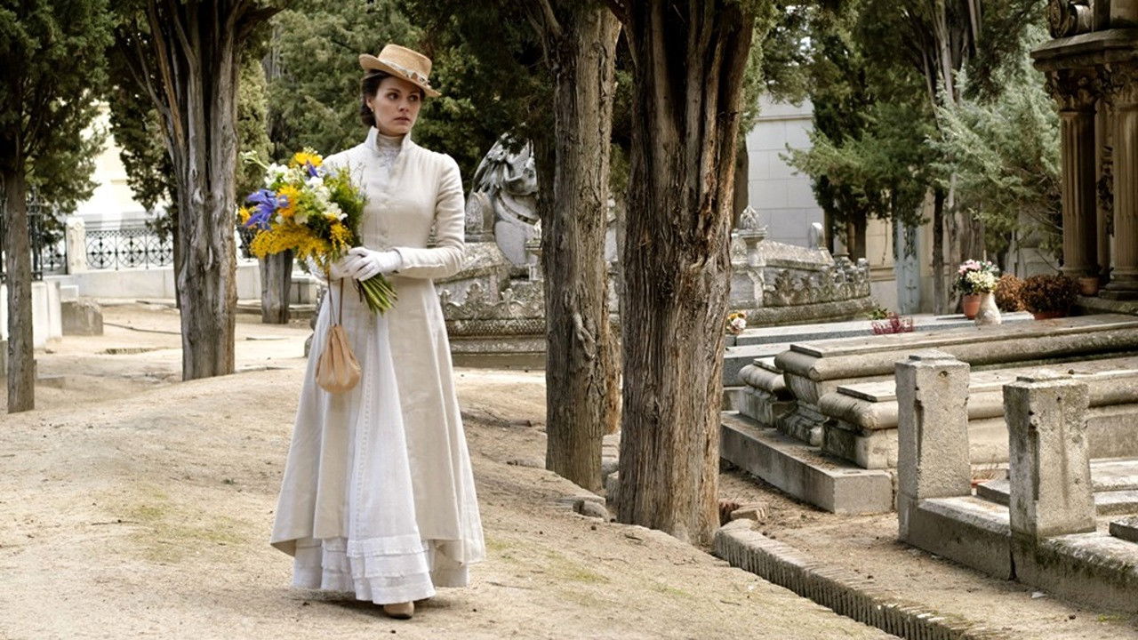 Grand Hôtel — Les cendres du passé