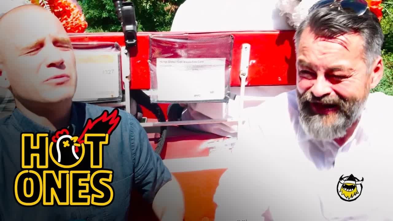 Hot Ones - Season 2 Episode 27 : Chili Klaus and Sean Evans Eat the World's Hottest Pepper on the Carriage Ride From Hell