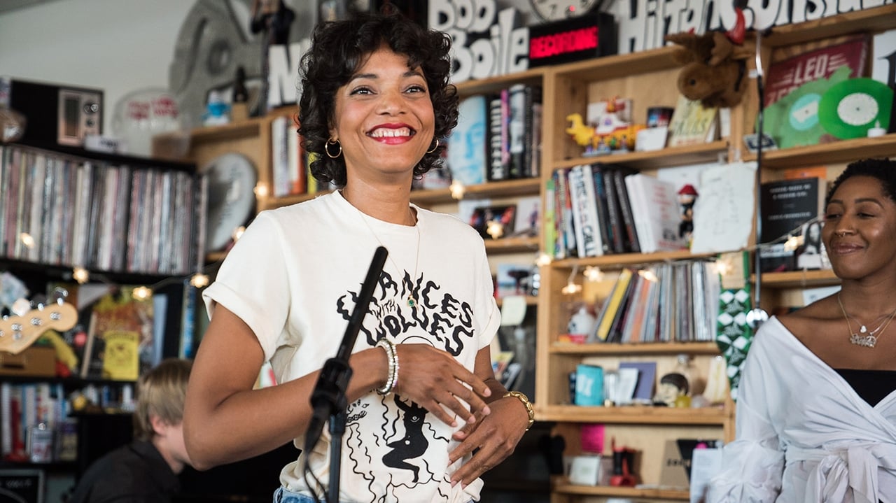 NPR Tiny Desk Concerts - Season 11 Episode 14 : Alice Smith