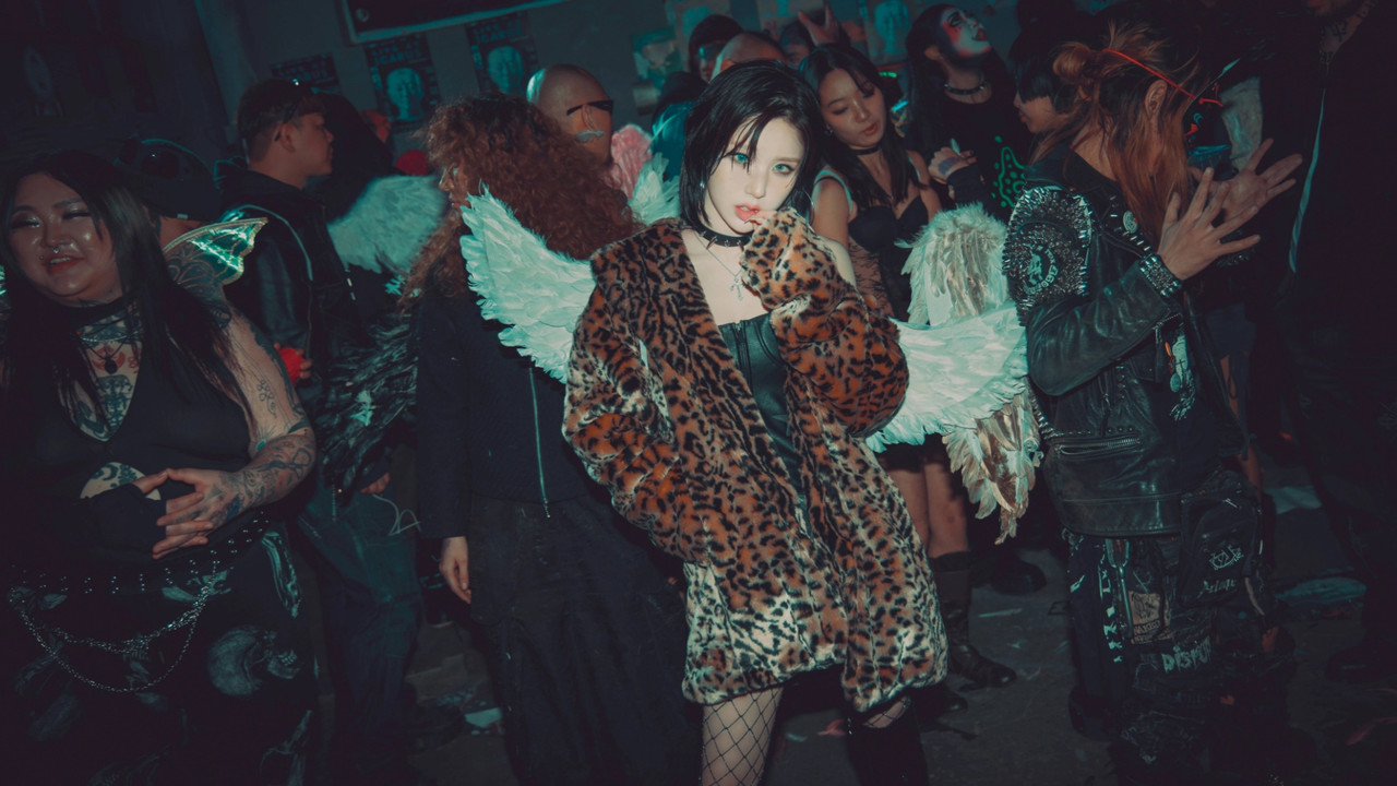 ARTMS ‘Icarus’ backdrop