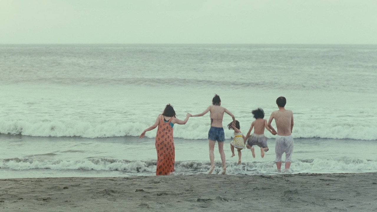 Shoplifters background 64
