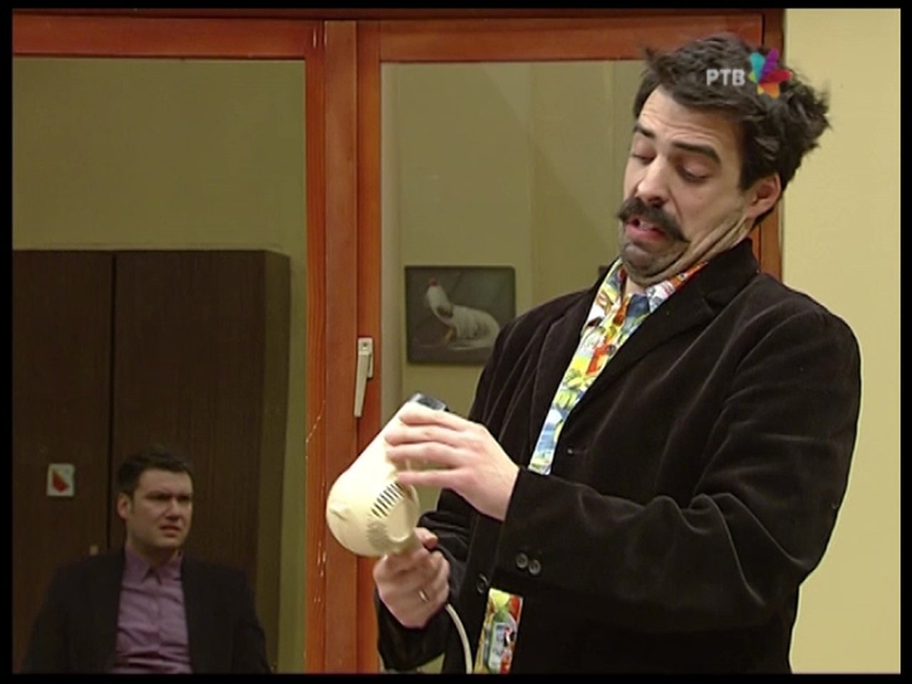 Government Job - Season 5 Episode 79 : 843 Šišanje