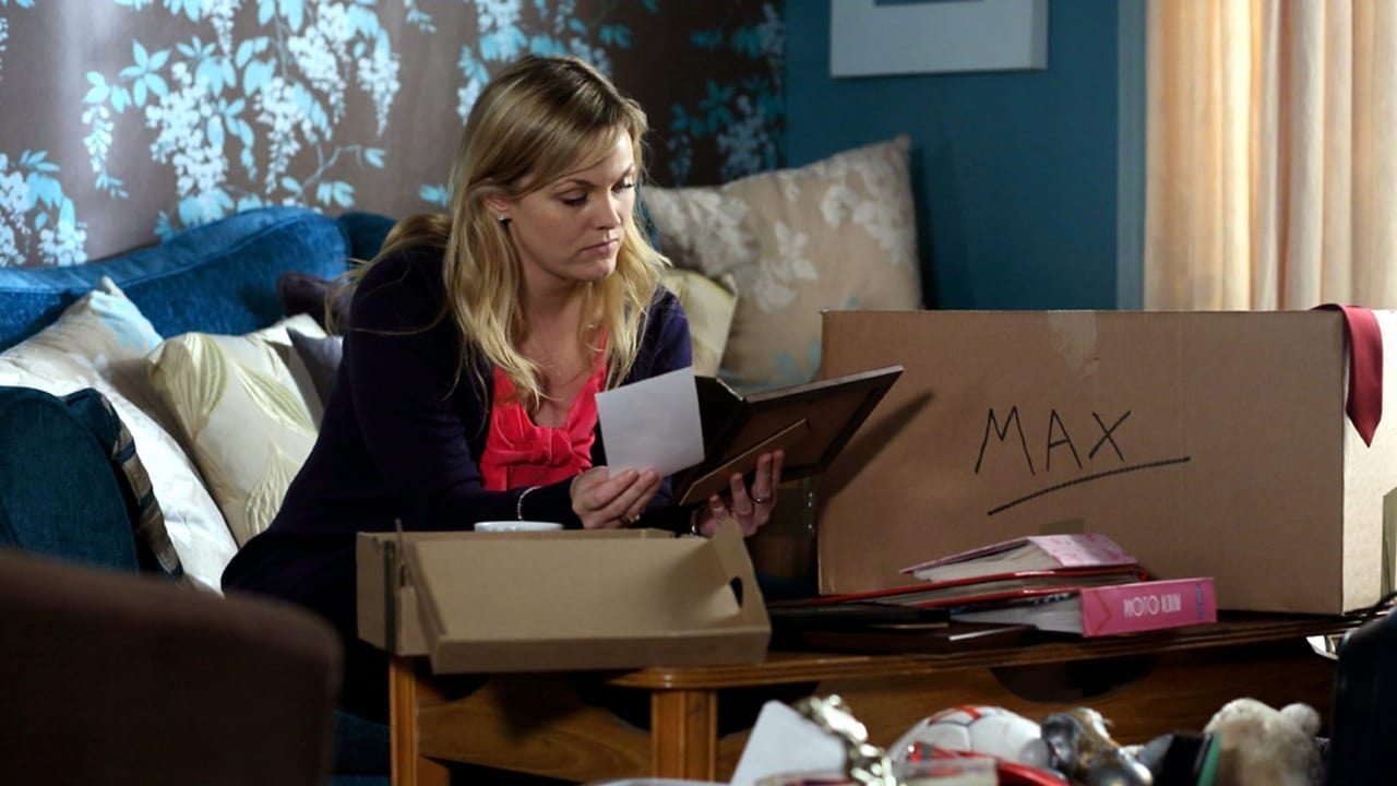 EastEnders - Season 29 Episode 17 : 28/01/2013