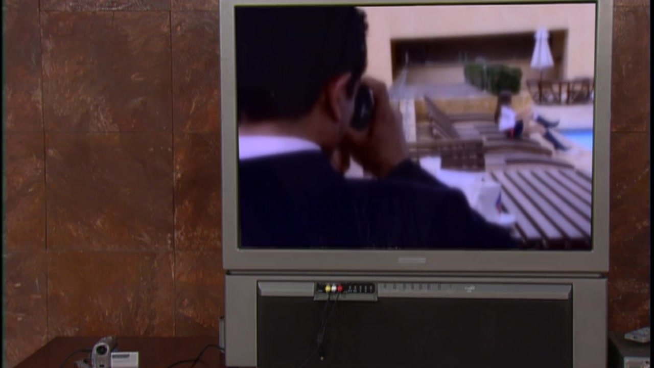 Rebelde - Season 2 Episode 26 : Font debe ser despedido