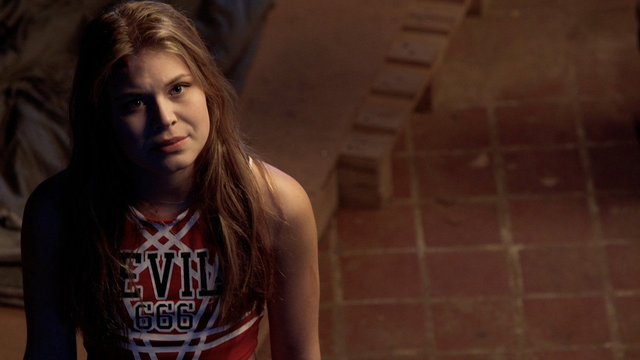 Daggers Inn backdrop