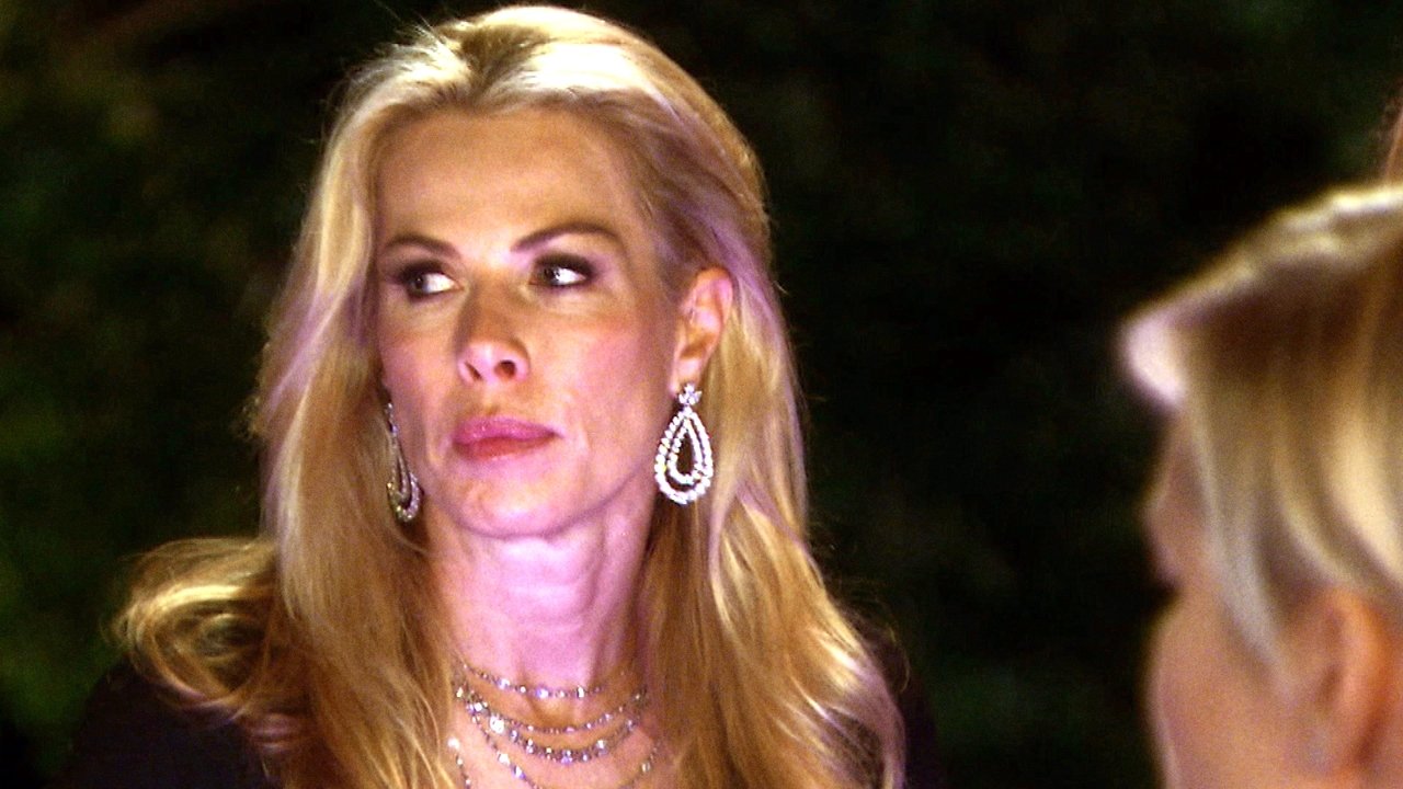 The Real Housewives of Beverly Hills - Season 6 Episode 16 : Hearing Is Believing