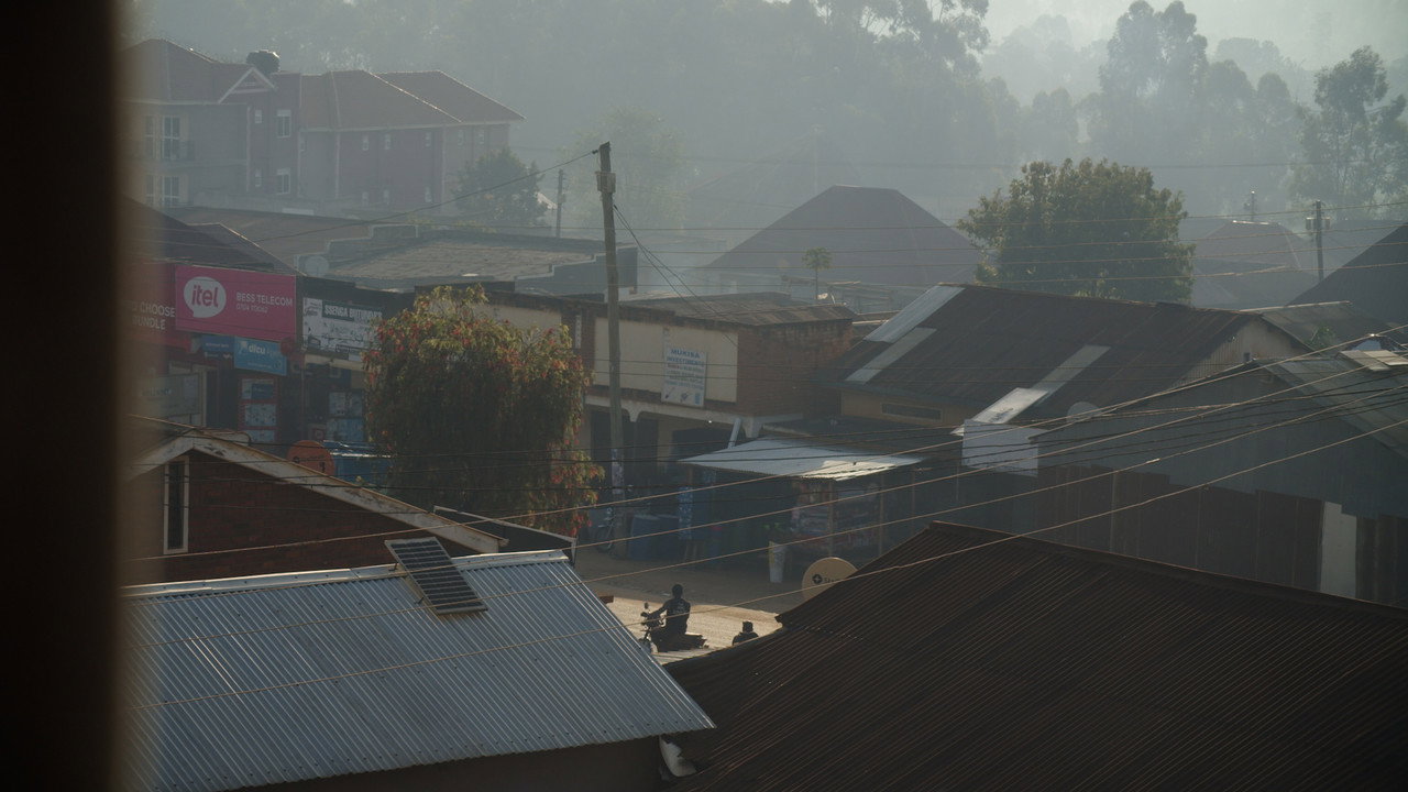 Pipeline - PFA Pensions oliespor gennem Uganda still 7