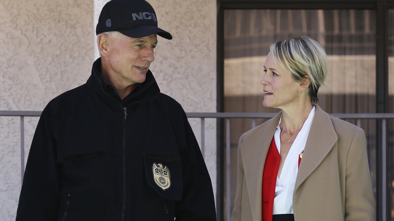 NCIS - Season 14 Episode 9 : Pay to Play