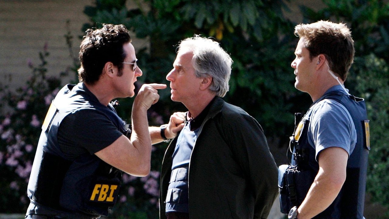 Numb3rs - Season 5 Episode 22 : Greatest Hits