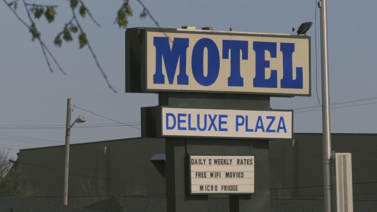 Murder at the Motel - Season 1 Episode 6 : A Chance Encounter