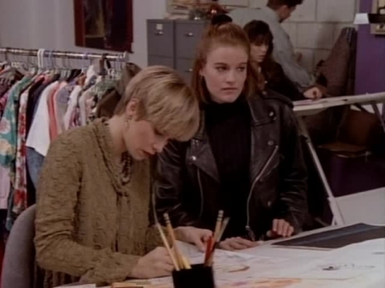 Melrose Place - Season 1 Episode 19 : Single White Sister