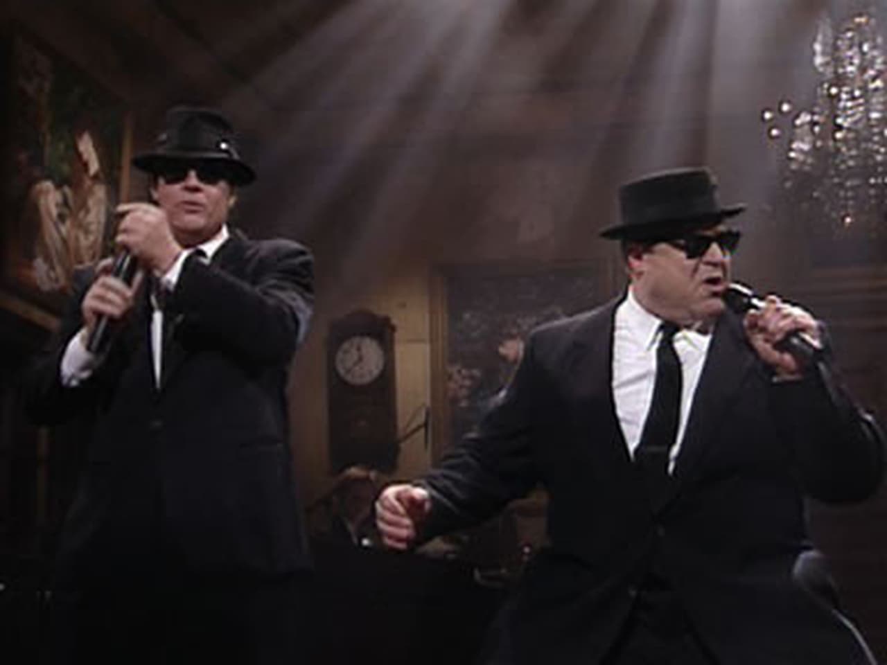 Saturday Night Live - Season 20 Episode 16 : John Goodman/Tragically Hip