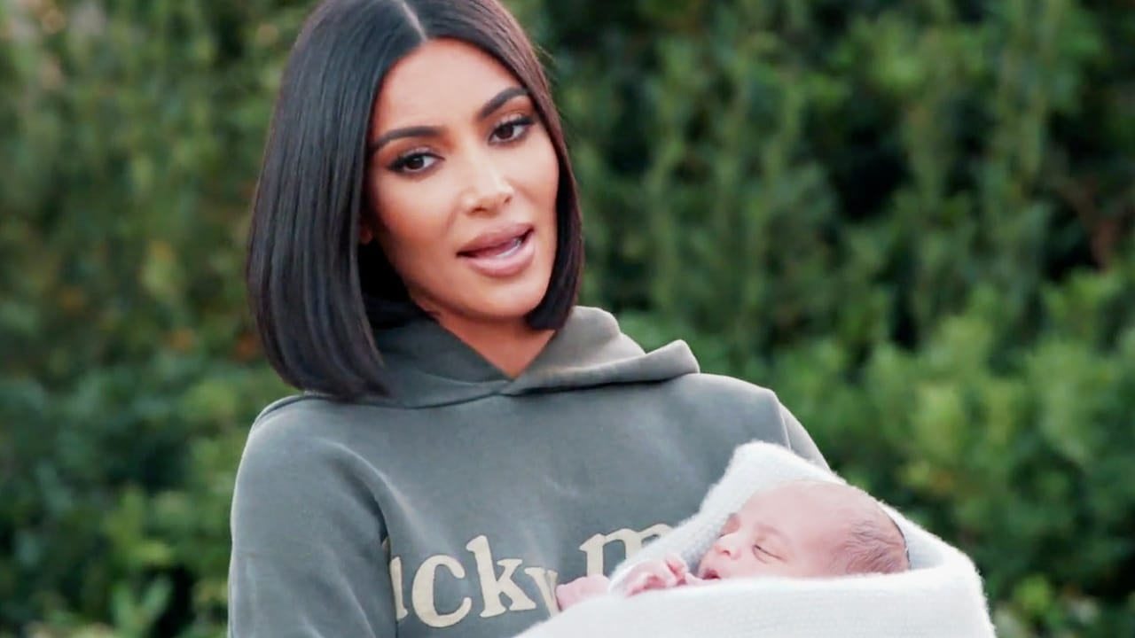 Keeping Up with the Kardashians - Season 17 Episode 6 : Psalm West