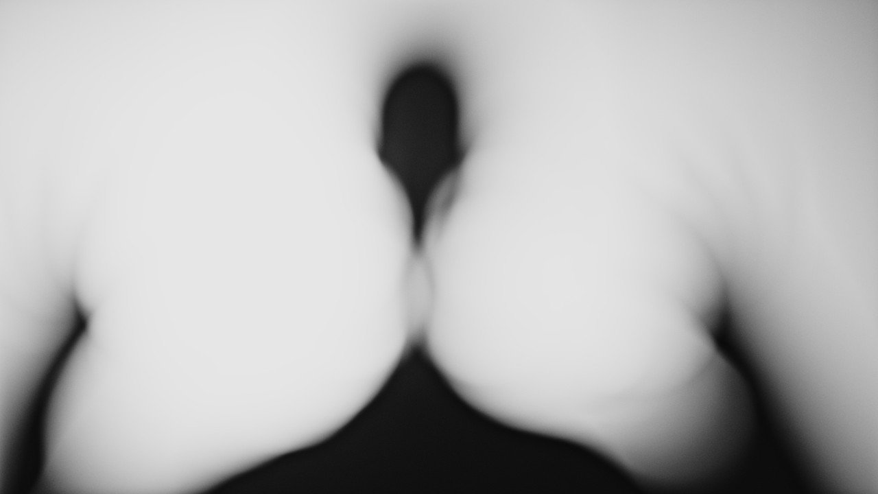 Aeterna still 3