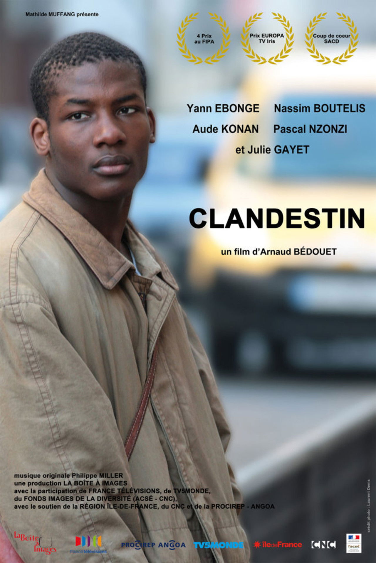 Clandestin Backdrop