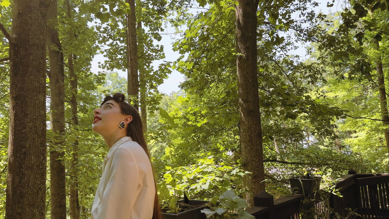 This Dinner Will End backdrop