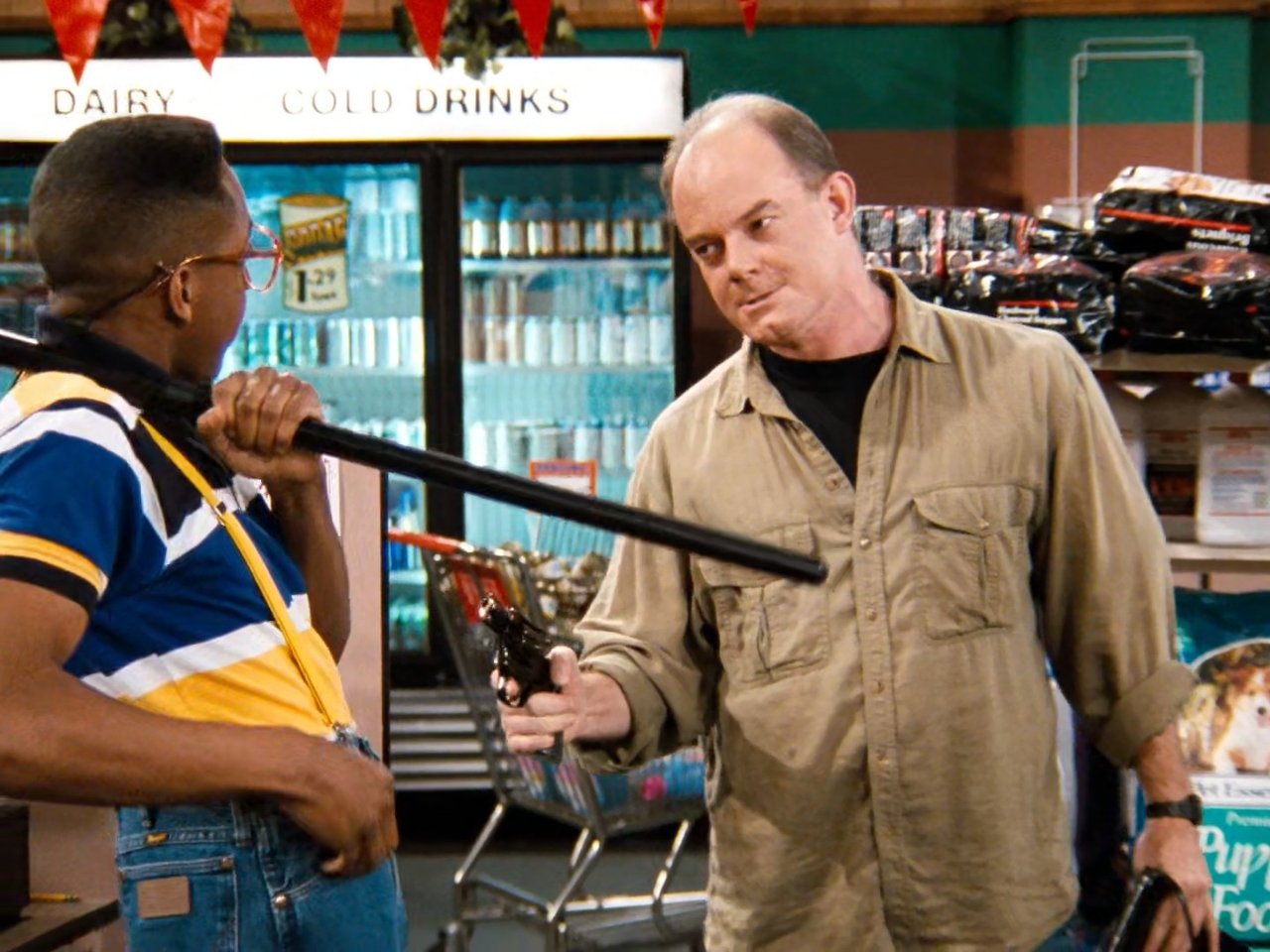 Family Matters - Season 6 Episode 19 : My Bodyguard