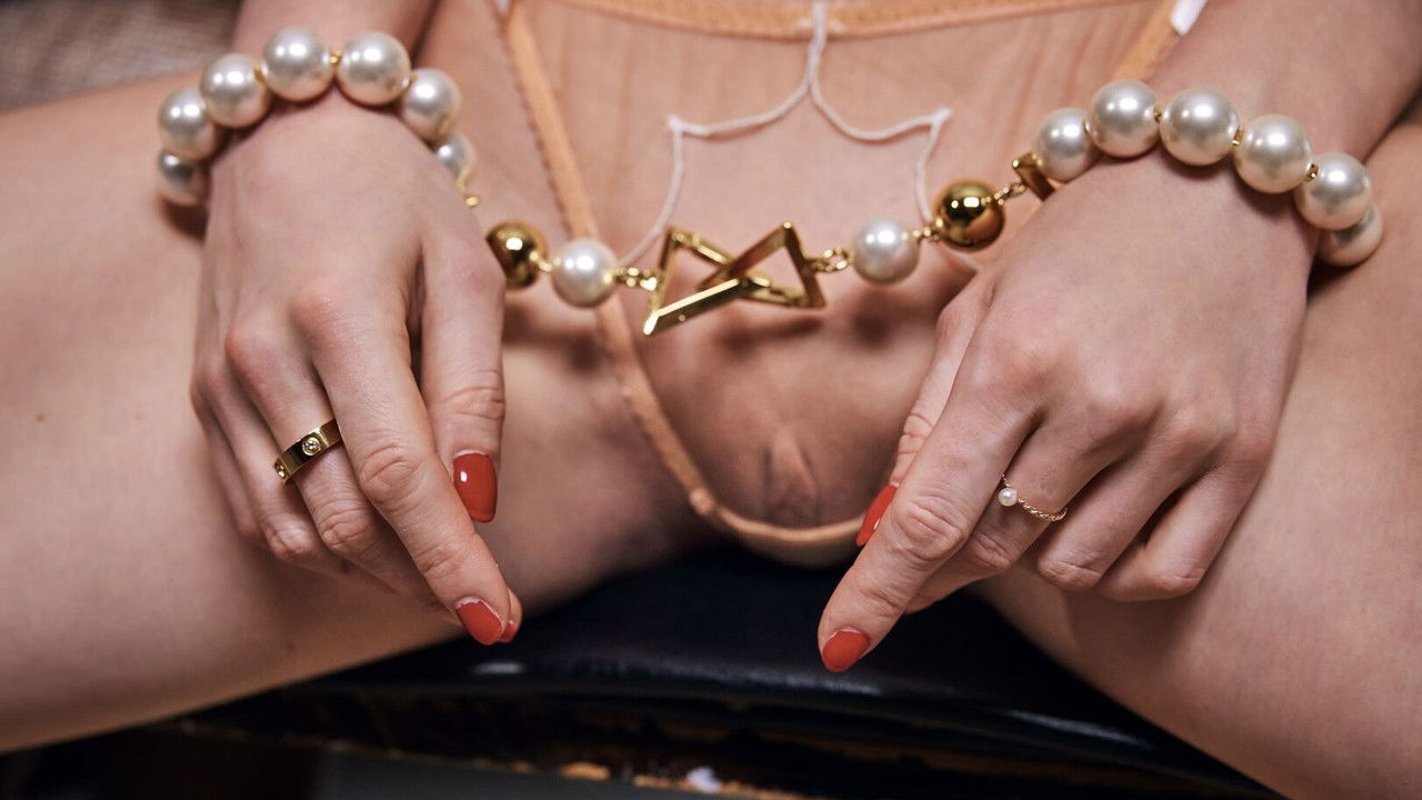 Blonde Label 3 backdrop