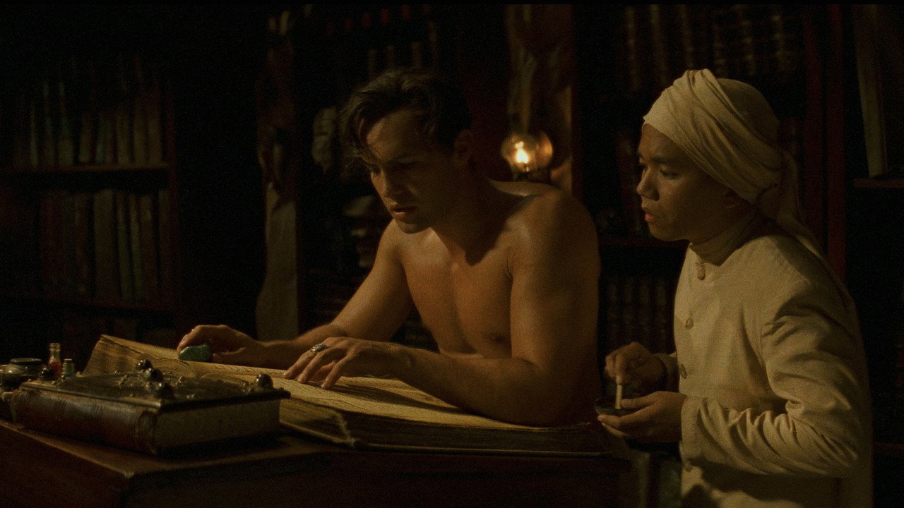 The Phantom — still 11