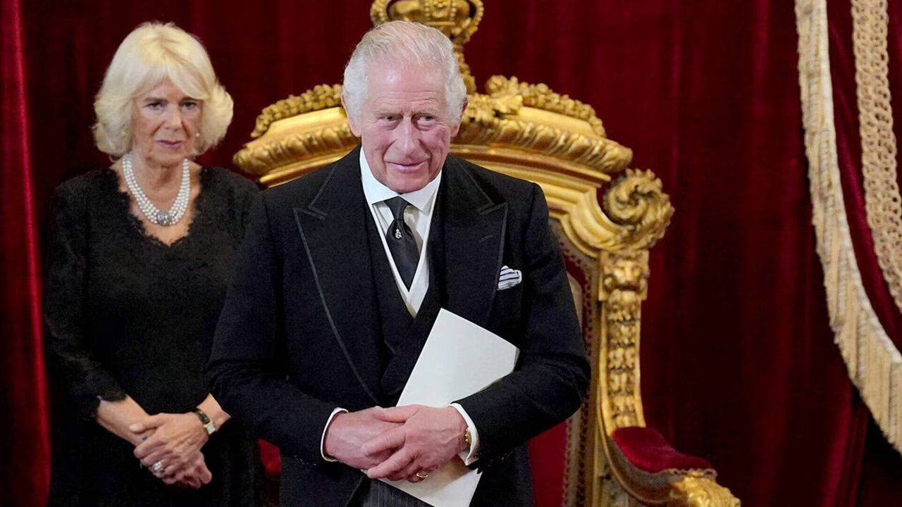مشاهدة فيلم König Charles III مترجم بدون اعلانات - خلفية