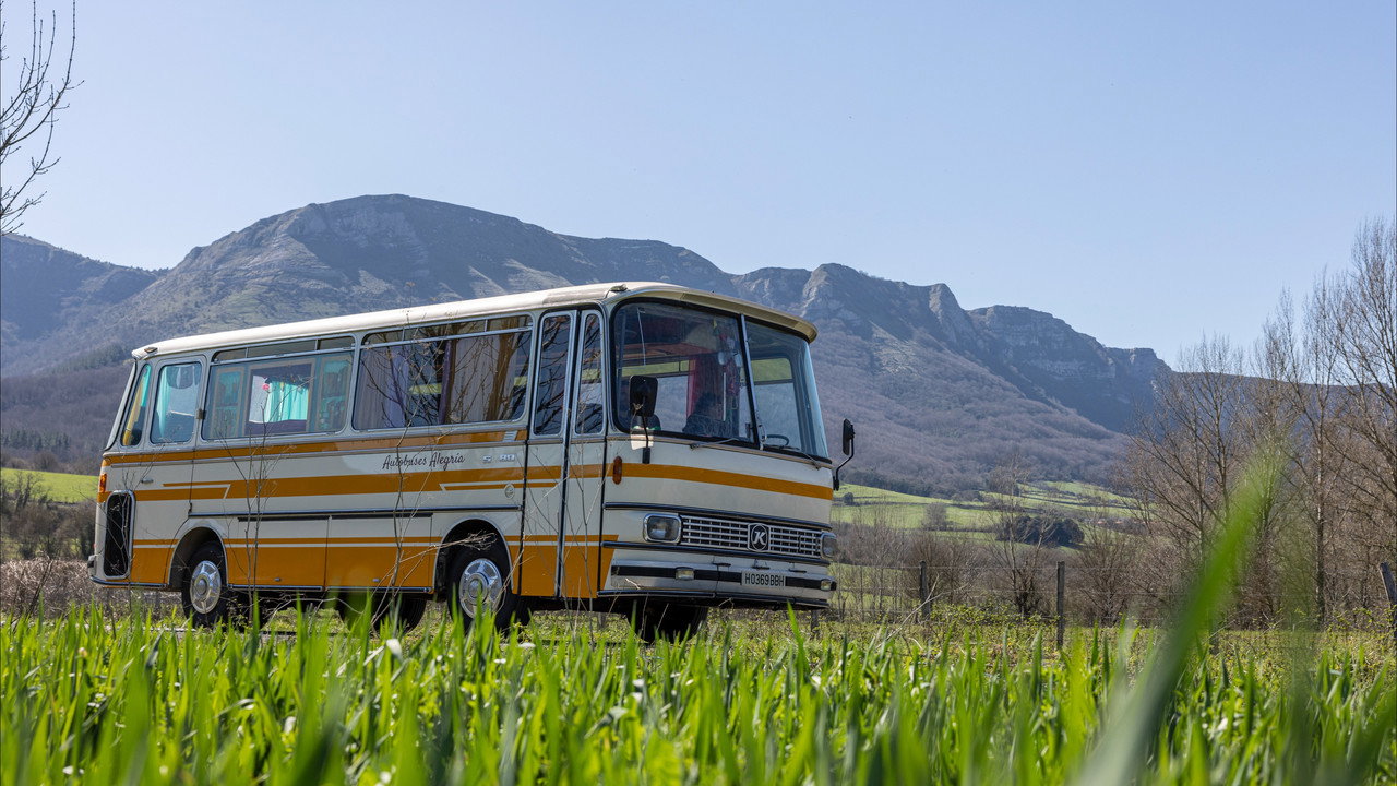 The Bus of Life still 8