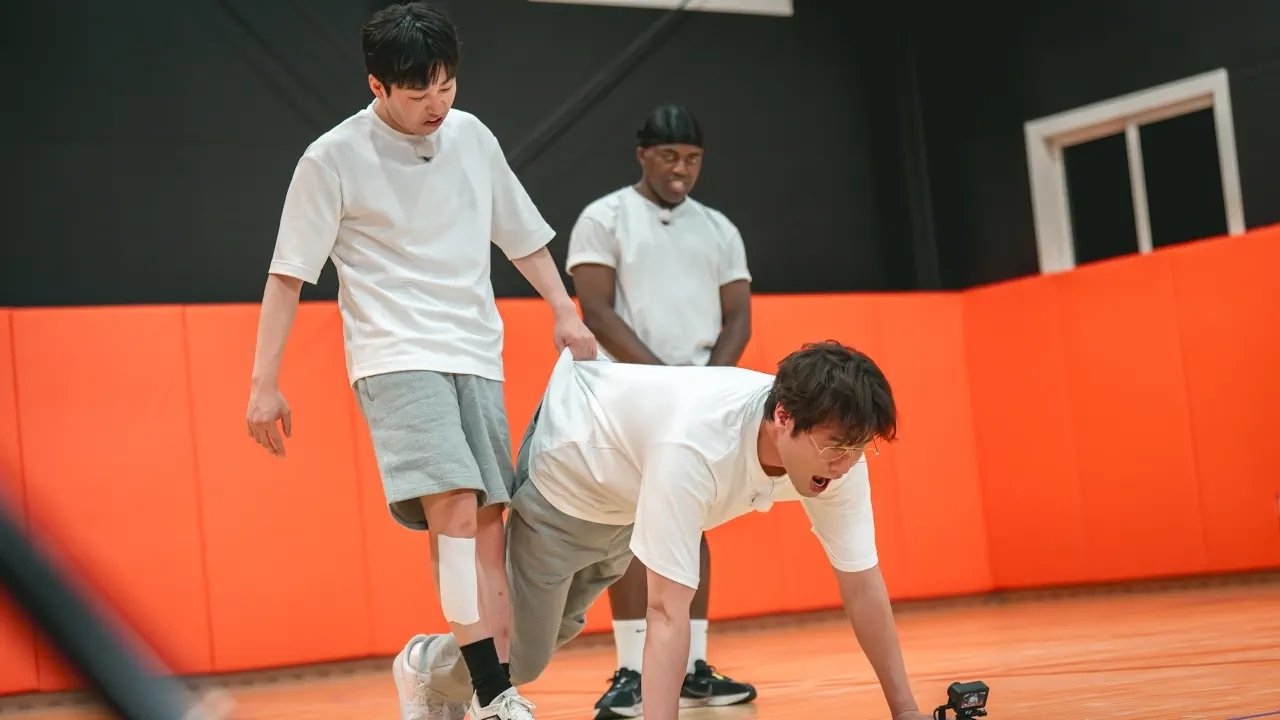 Anchovy Physical Camp - Season 1 Episode 1 : Anchovies