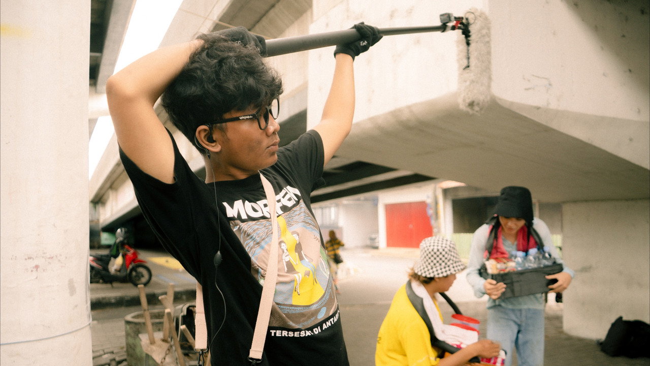 TIGA POT ONG still 9