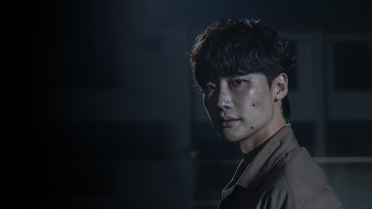 BÓNG MA GIỮA GUCHEON: KHI KẺ THUA CUỘC TRỞ THÀNH CON QUỶ ĐỂ DIỆT QUỶ cinematic still