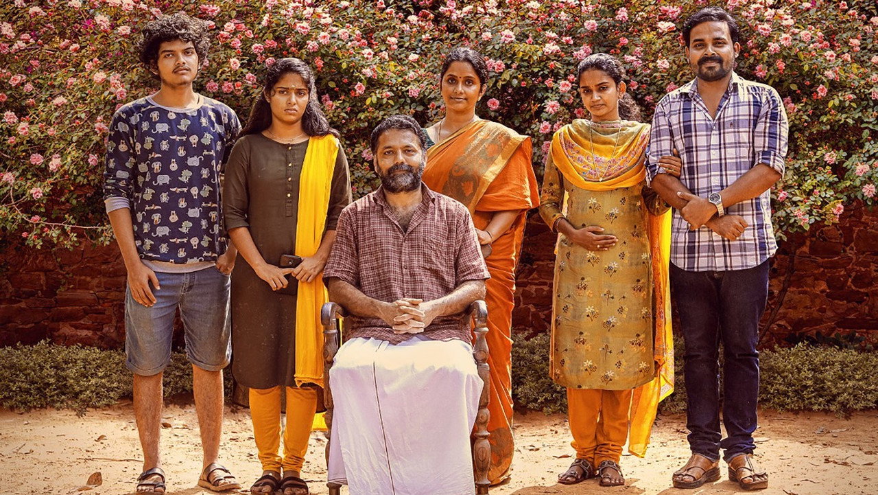 Thinkalazhcha Nishchayam (2021) Hindi Dubbed SonyLiv backdrop