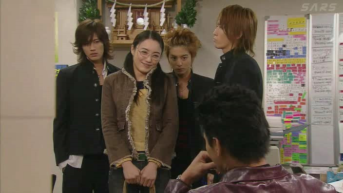 Gokusen - Season 2 Episode 3 : You guys are my one-and-only students!! How can I desert you?