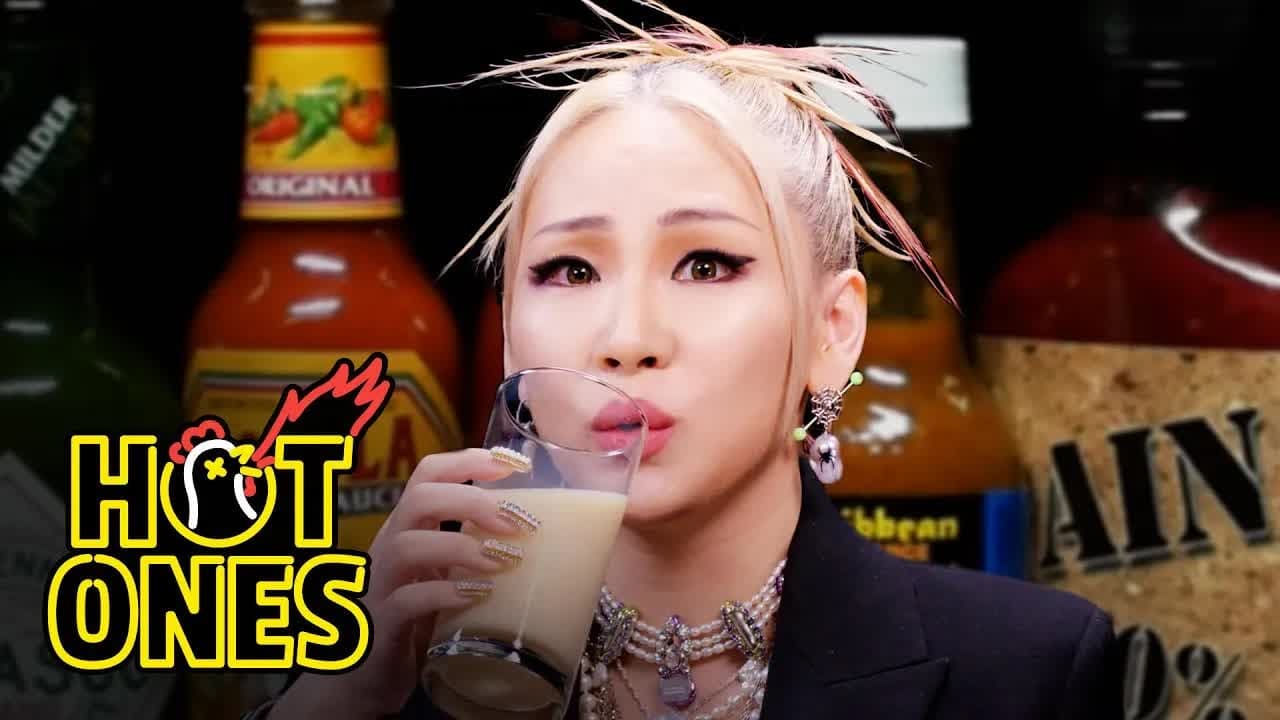 Hot Ones - Season 16 Episode 5 : CL Gets Extra Spicy While Eating Spicy Wings