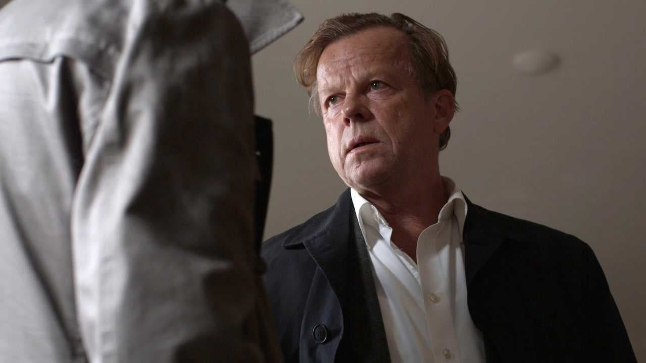 Wallander 25 - The Collector background