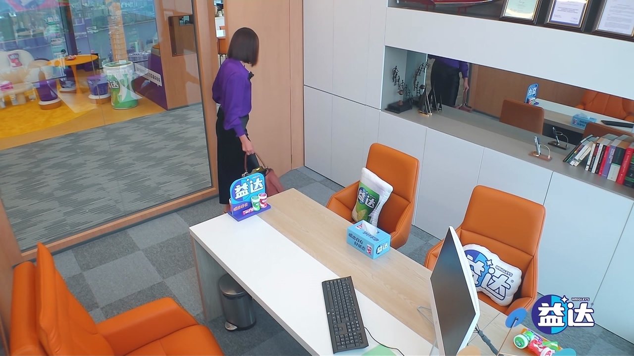 An Exciting Offer - Season 6 Episode 6 : Episode 3
