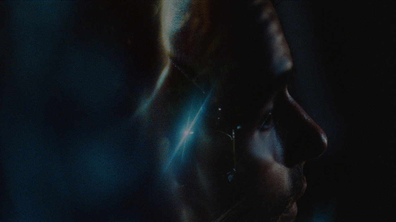 The Giant — still 10