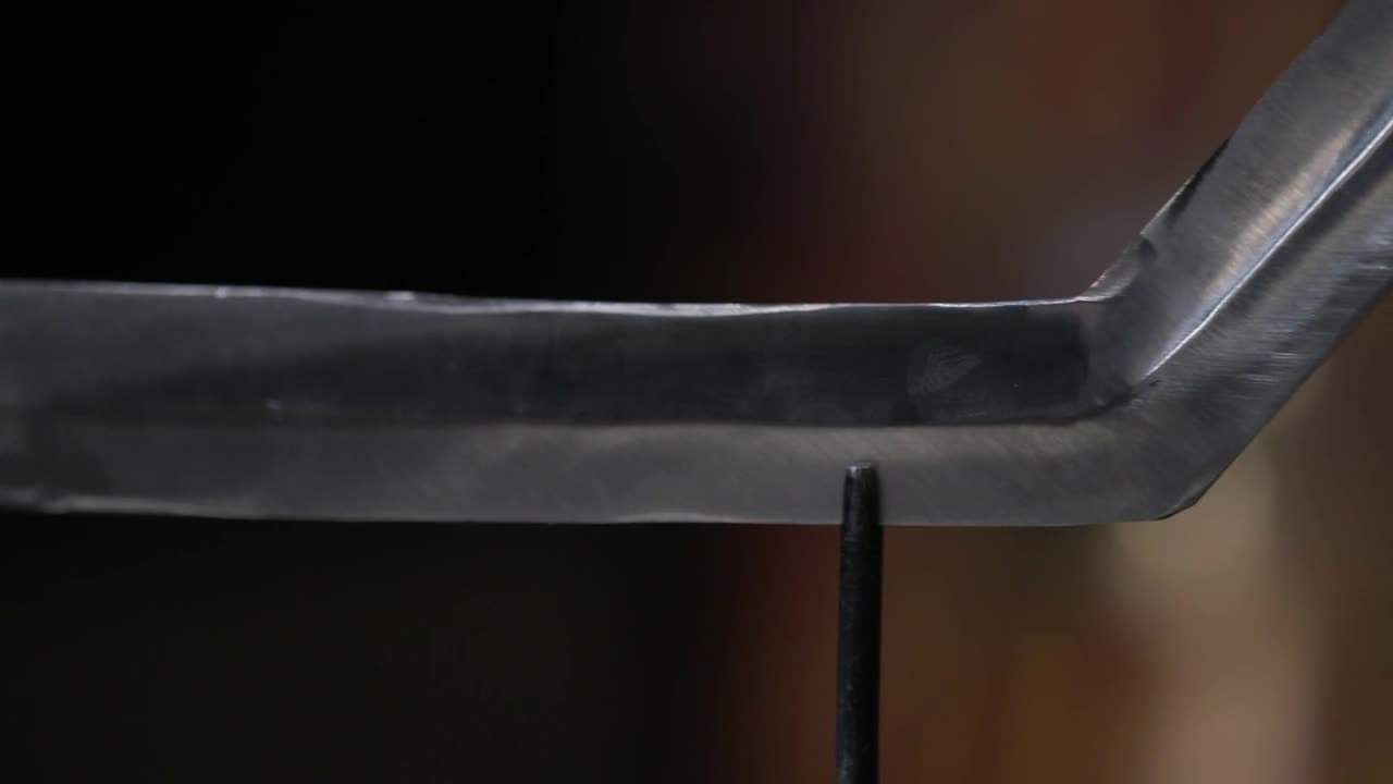 Forged in Fire - Season 9 Episode 15 : Gladiators of the Forge: Viking vs Gladiator