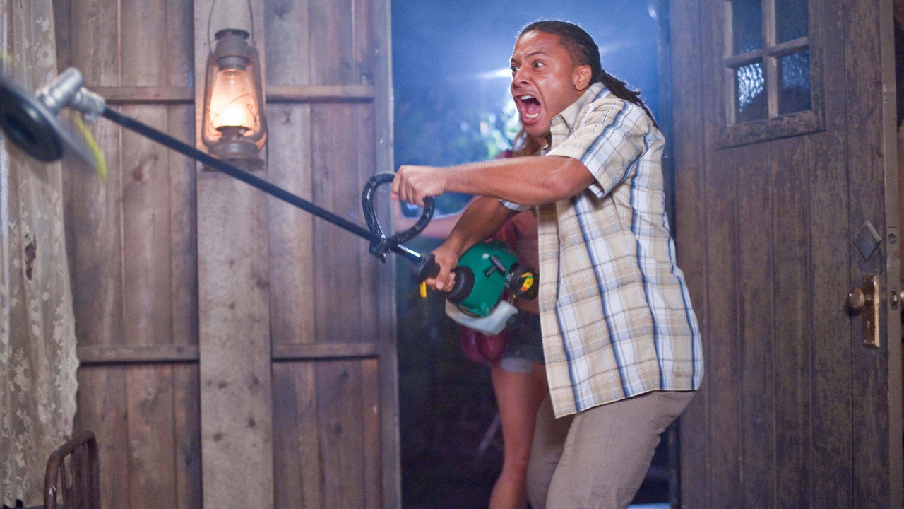 Tucker and Dale vs. Evil background 48