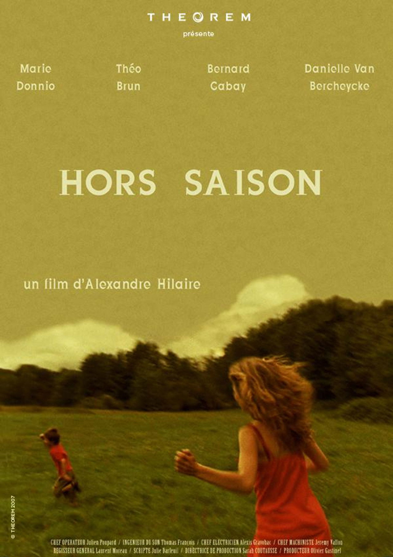 Hors Saison Backdrop