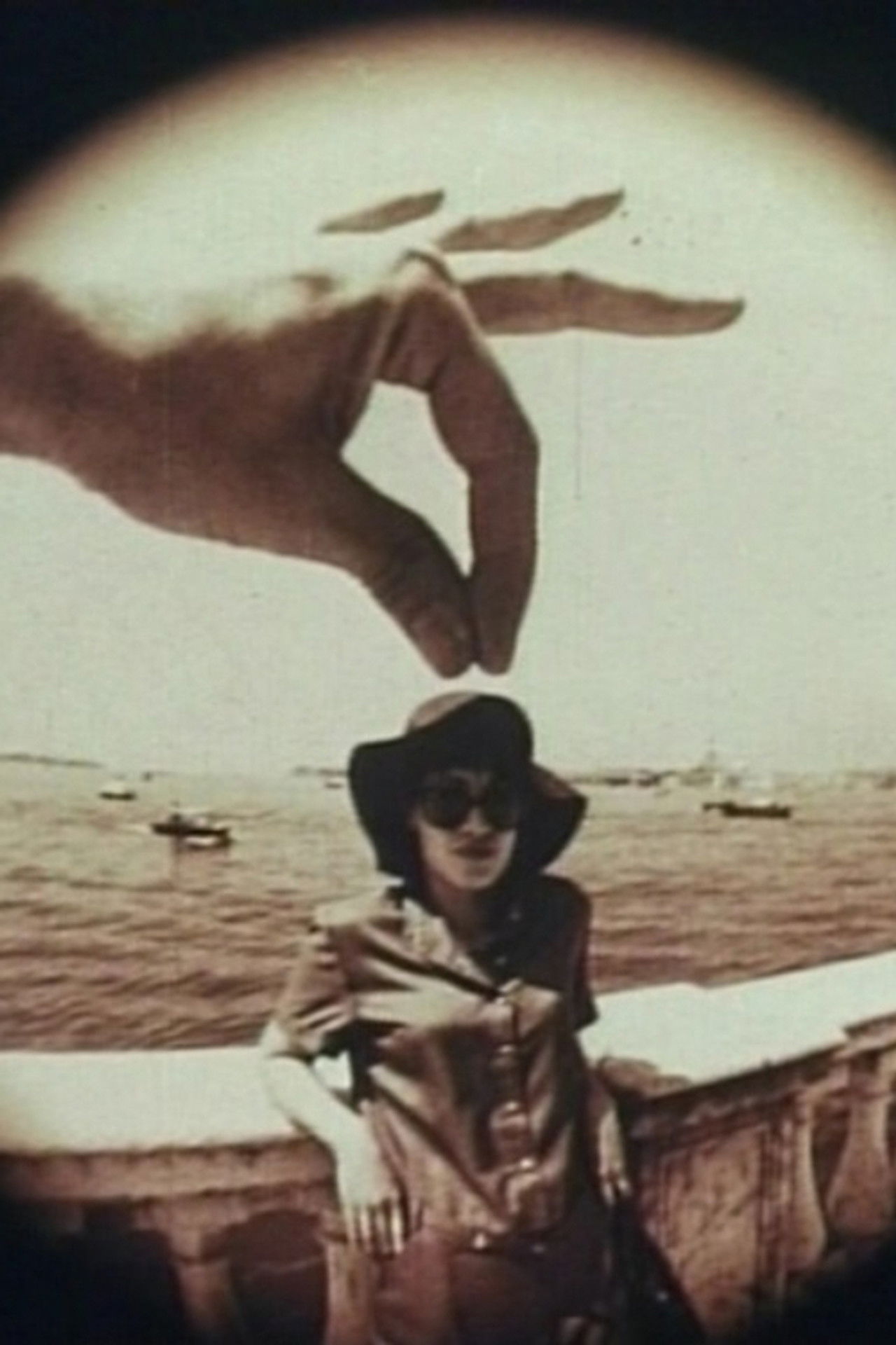 Vedo, vado! Backdrop