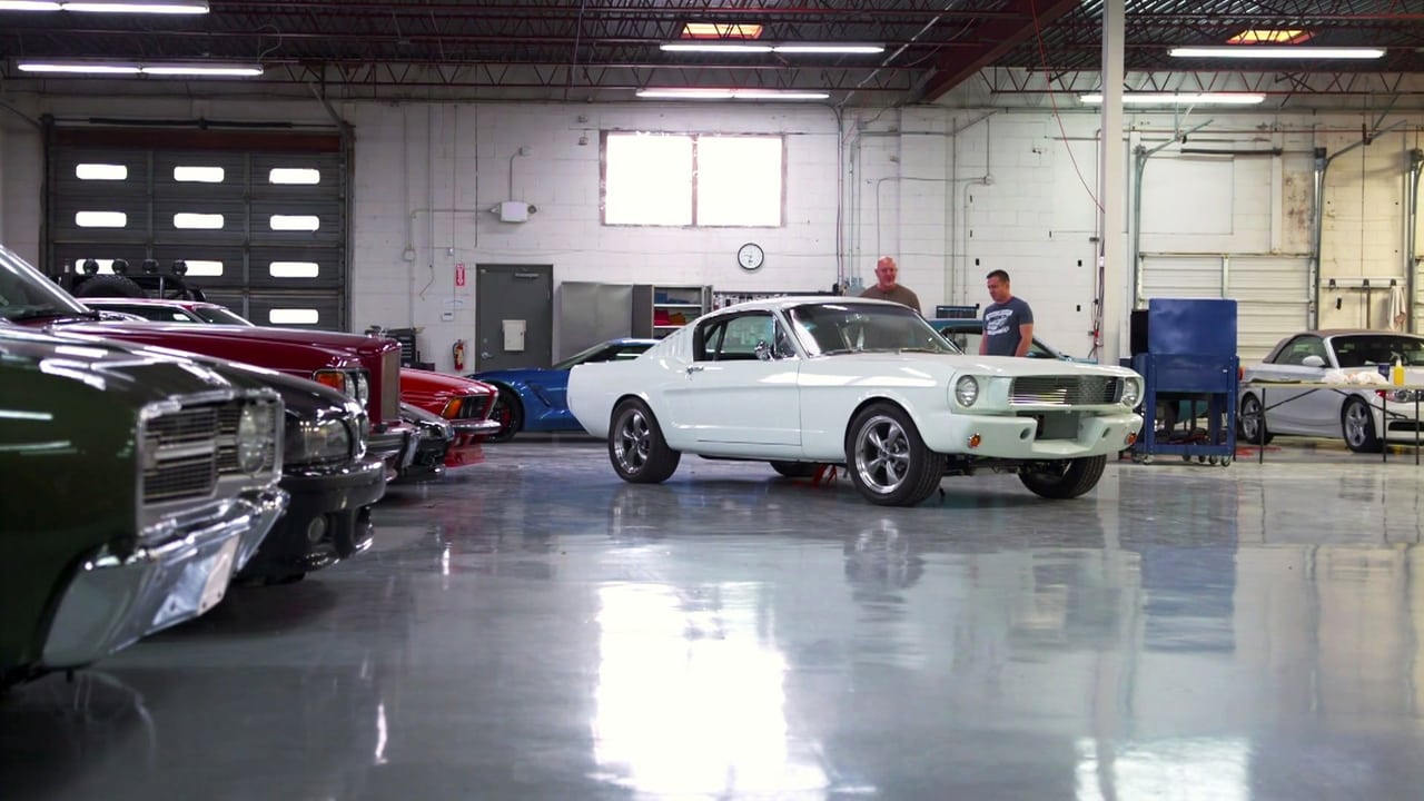 Speed Is the New Black - Season 1 Episode 1 : A Mustang's Twists and Turns