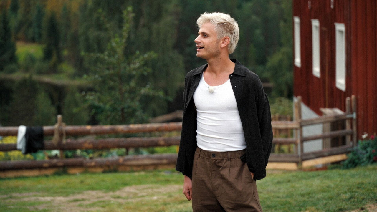 Still from Episode 16