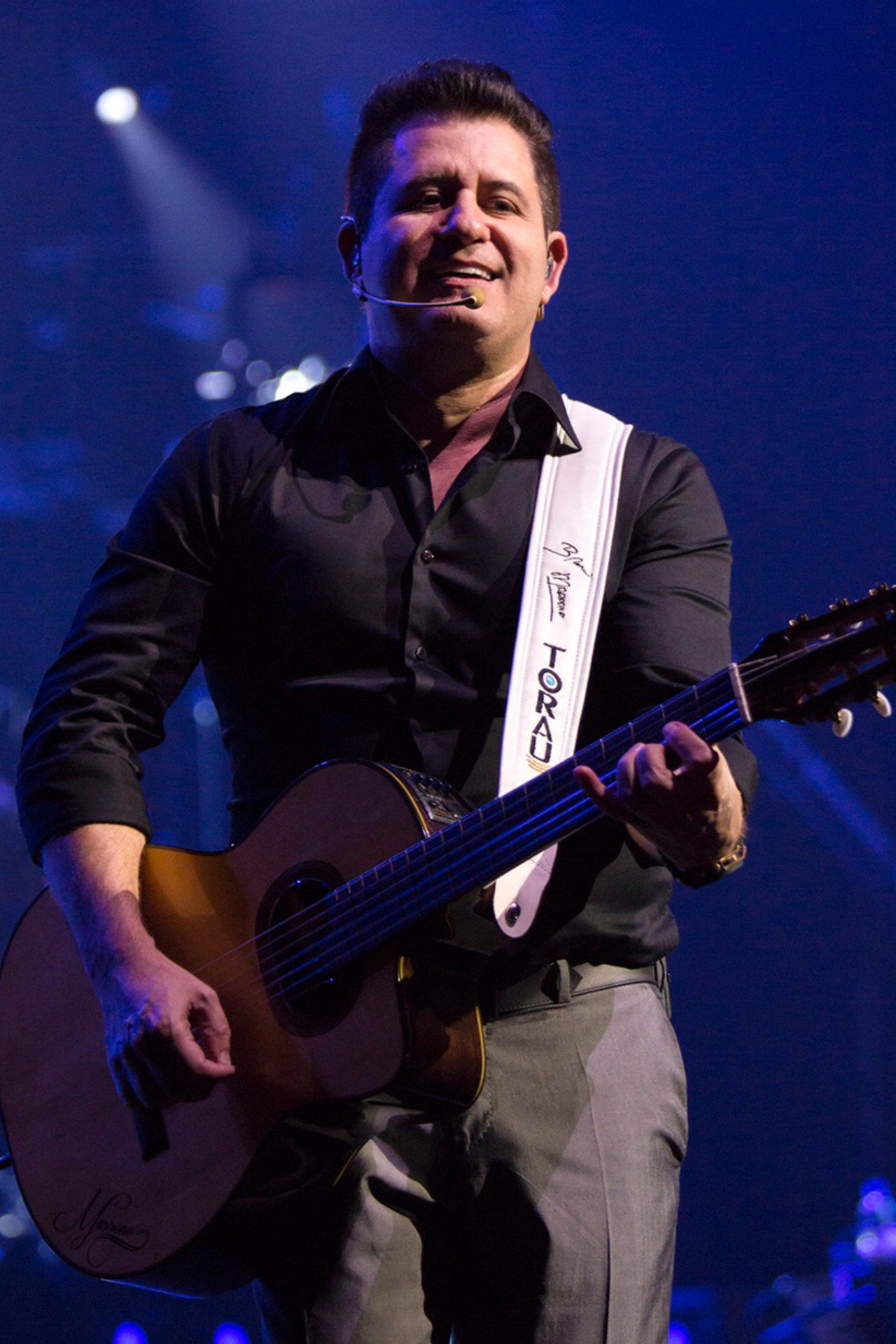 Bruno & Marrone - Multishow Ao Vivo 2015 poster