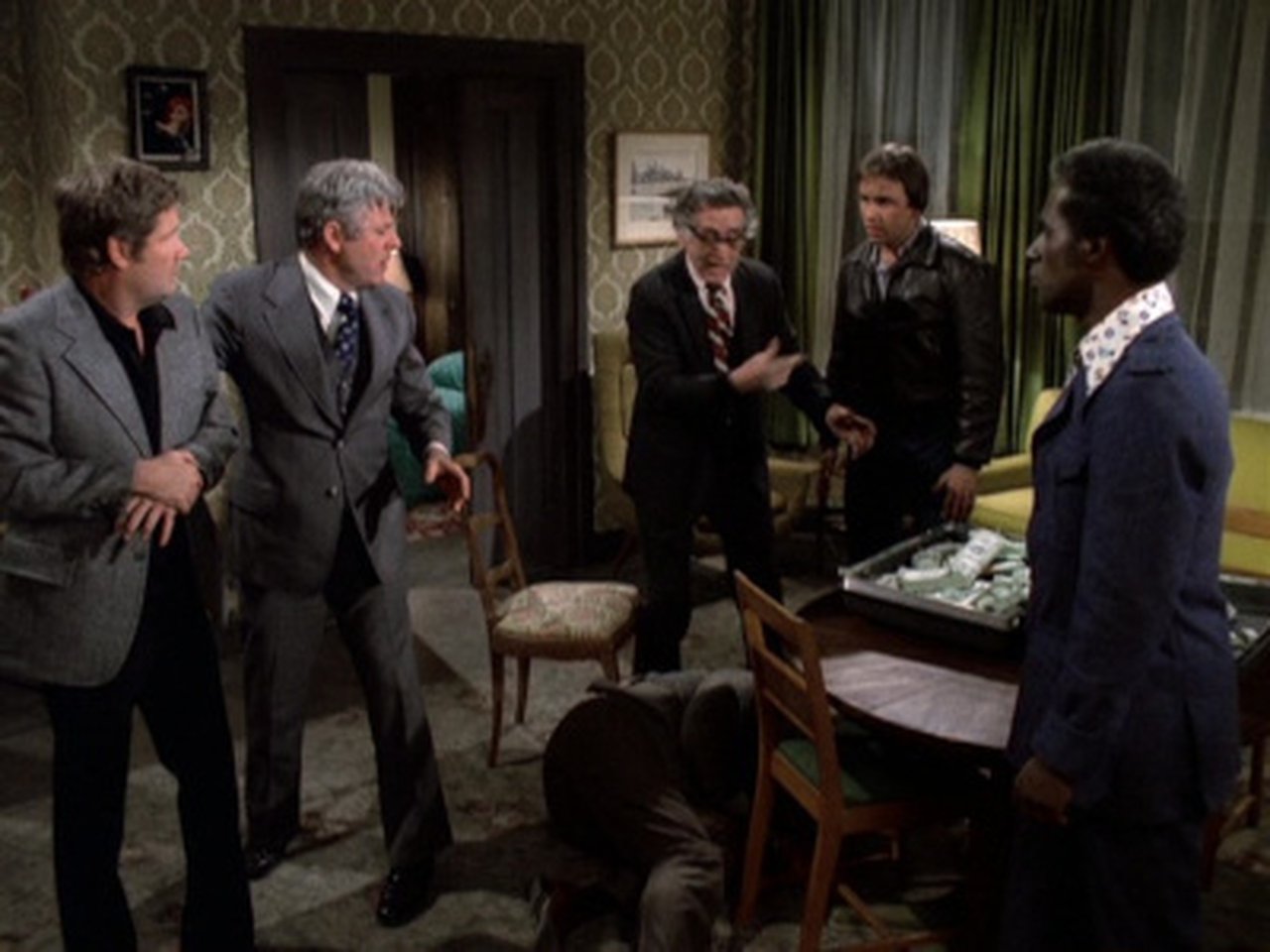 Mannix - Season 8 Episode 24 : Hardball