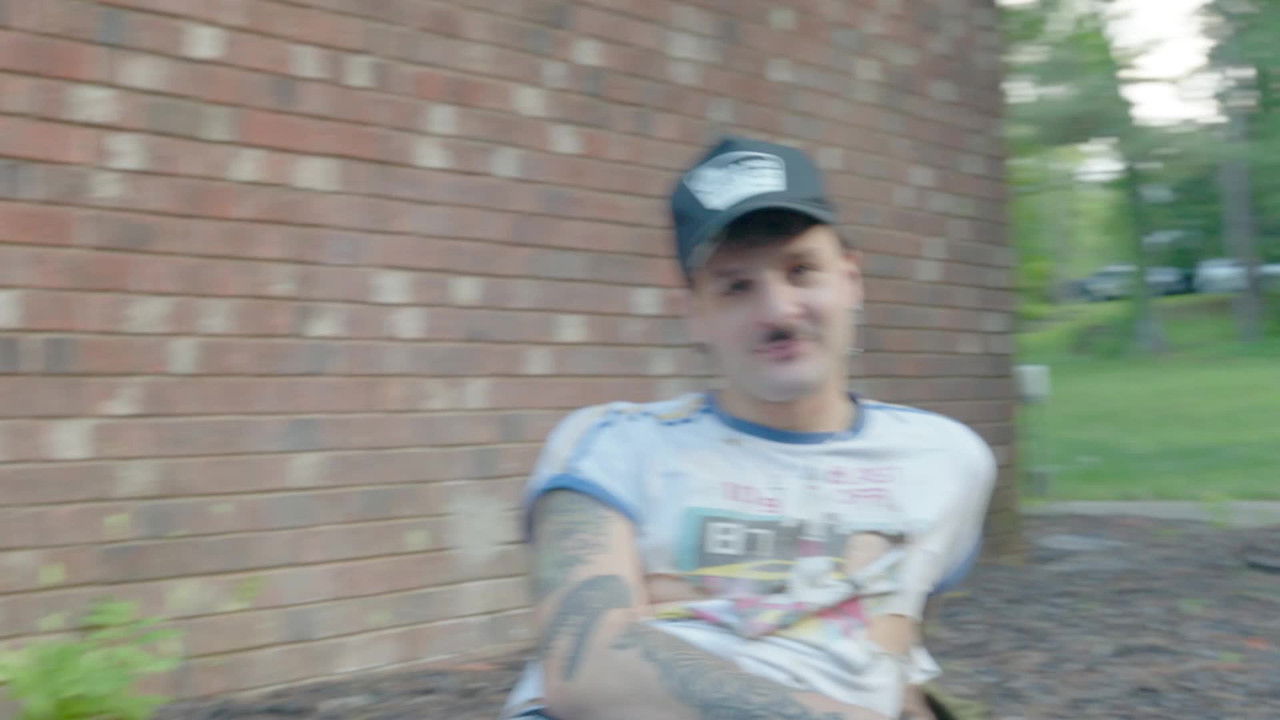 fishtank - Season 0 Episode 41 : WE GOT BUSTED.mp4