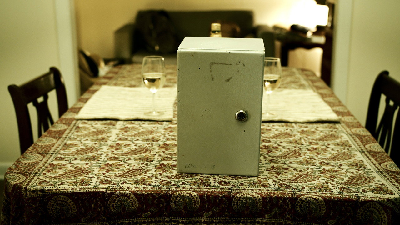 Paternoster still 2