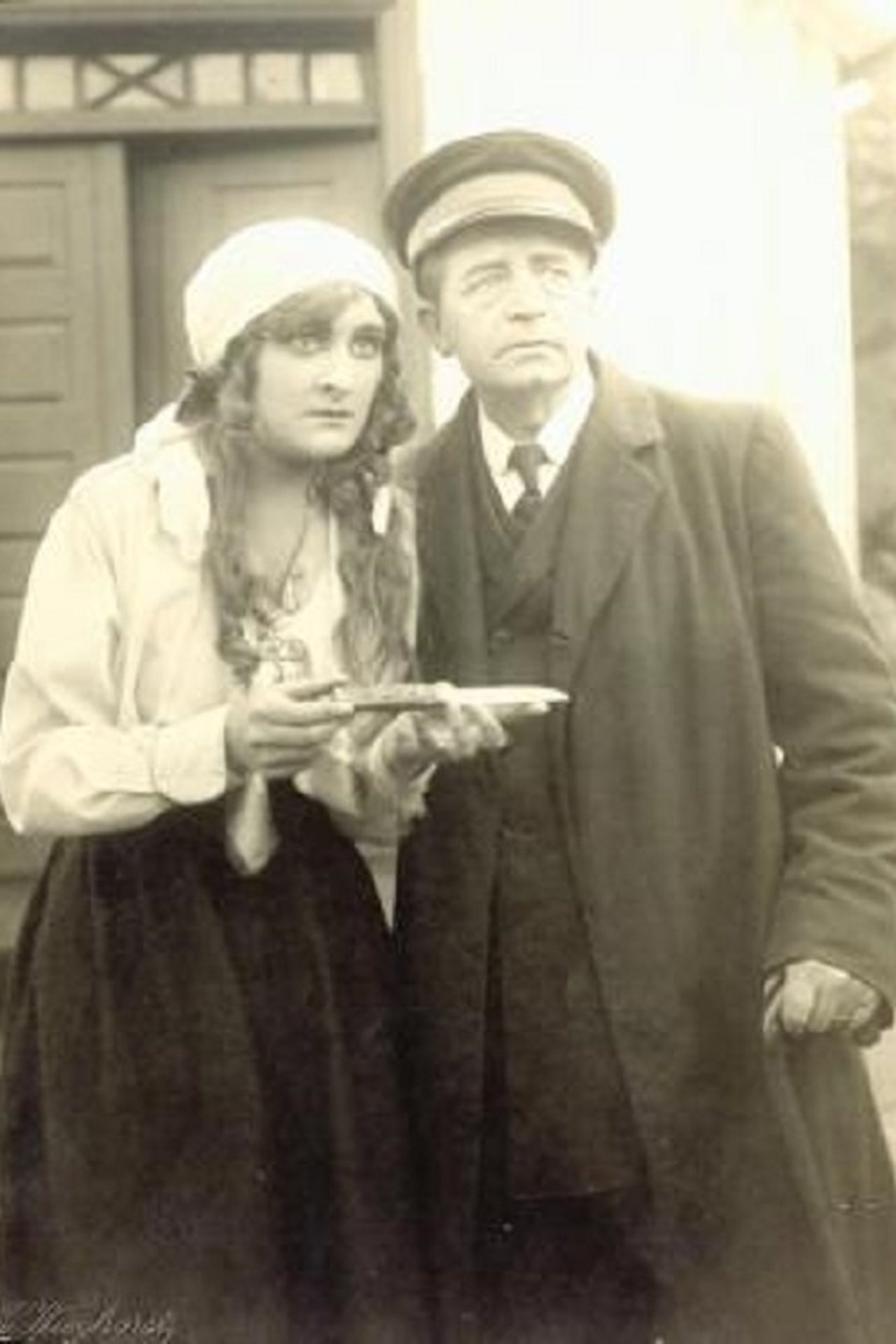 The Body in the Water (1916)