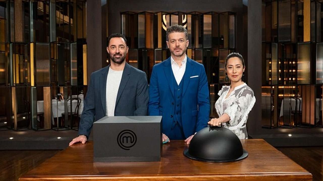 MasterChef Australia - Season 13 Episode 50 : Black Mystery Box or Black Gloche? (Double Elimination)