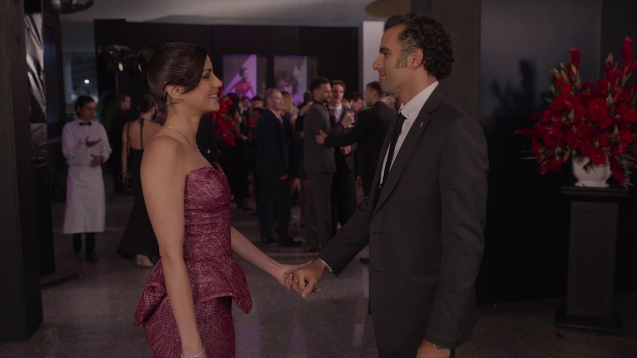 Los hilos del pasado - Season 1 Episode 46 : Episode 46