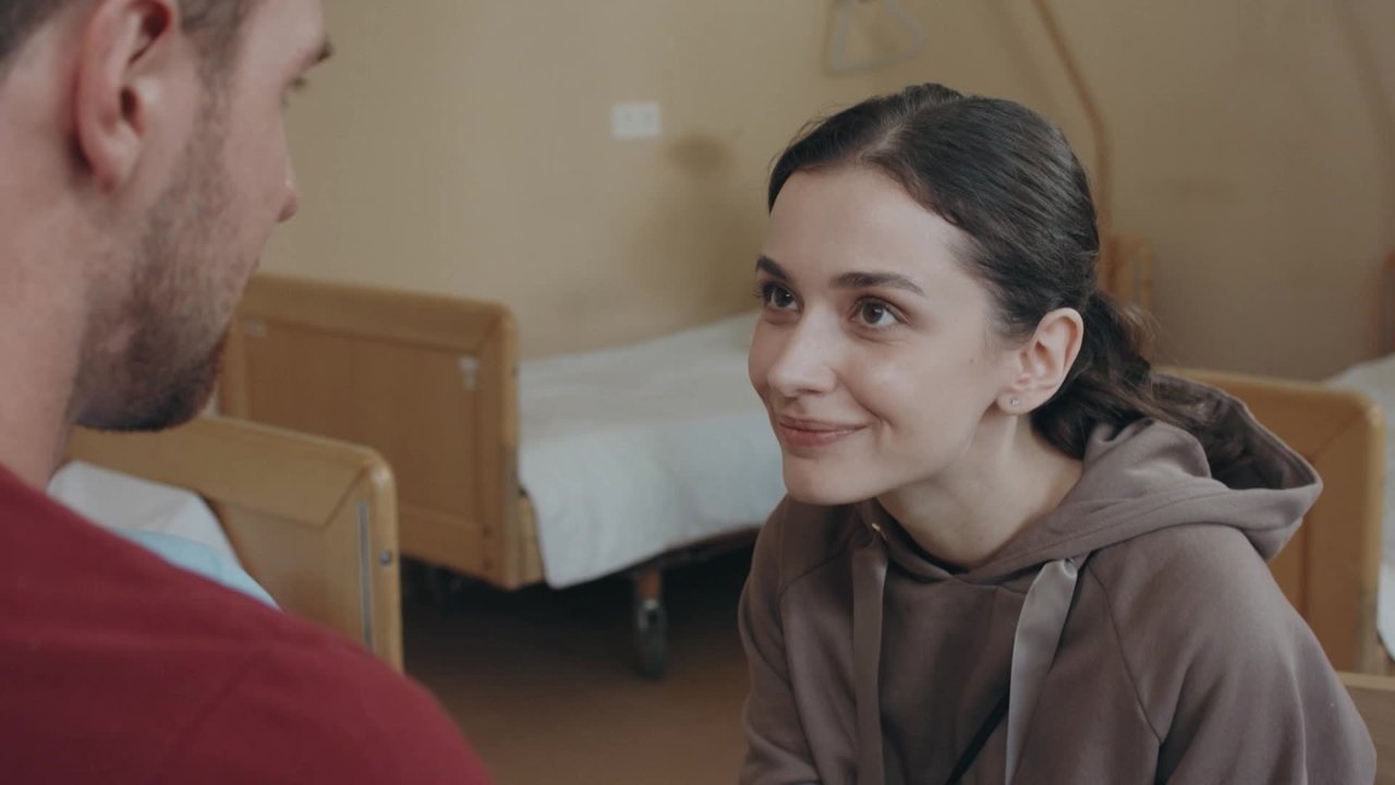 The Opposite Direction - Season 1 Episode 11 : Episode 11