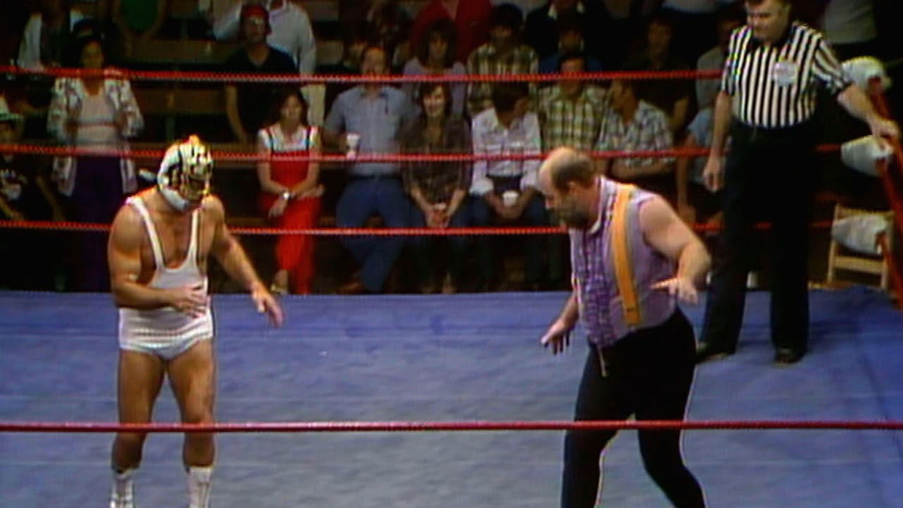 WCCW - November 13, 1982